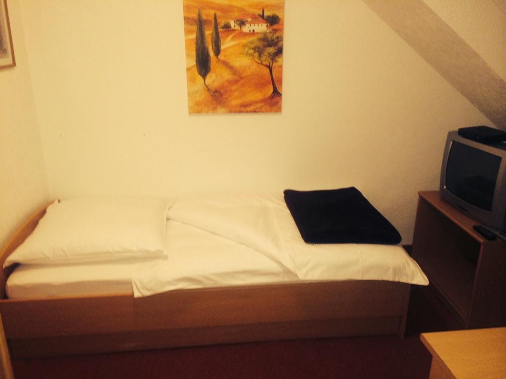 Hotel Friesenhof Westoverledingen Pokoj fotografie