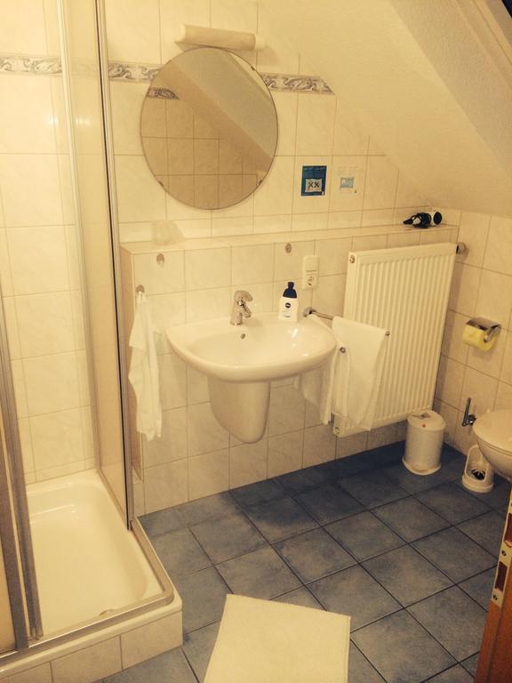 Hotel Friesenhof Westoverledingen Pokoj fotografie